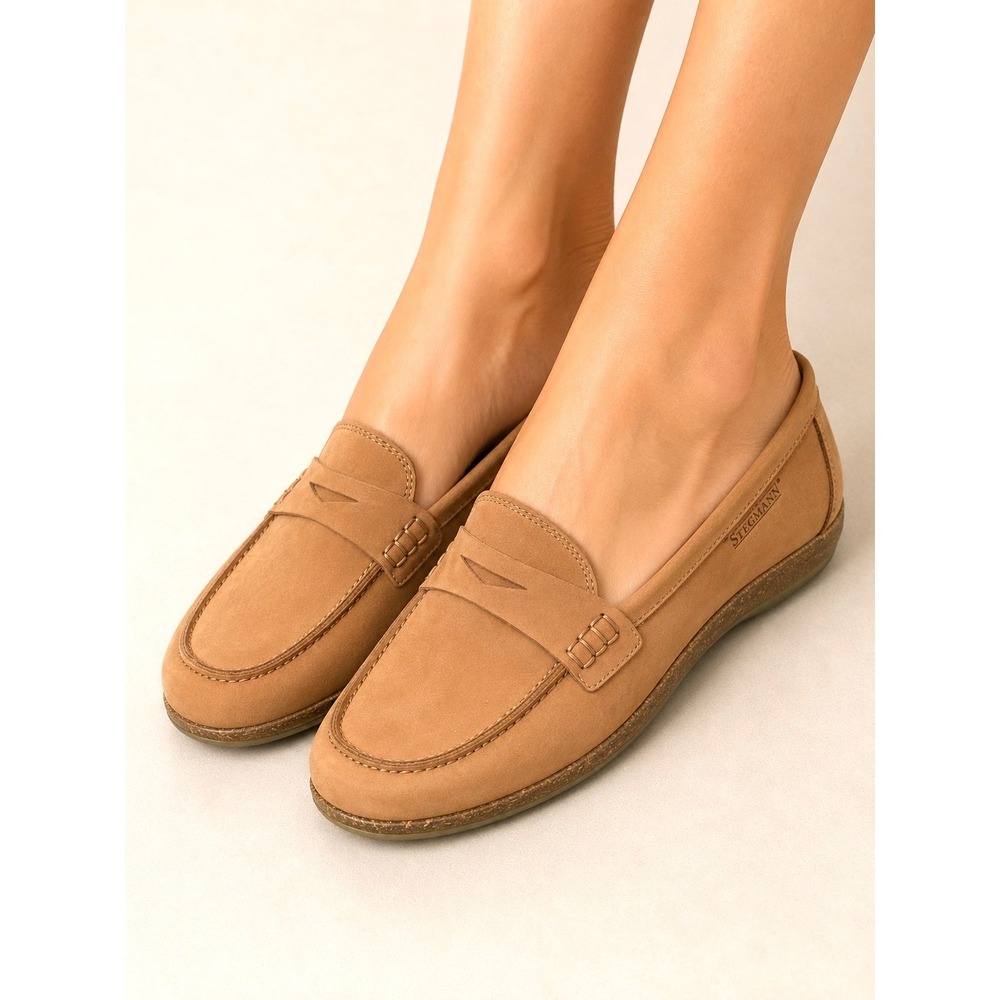 Stegmann Victoria leather loafers Size 6.5 tan comfort shoes made in Portugal
